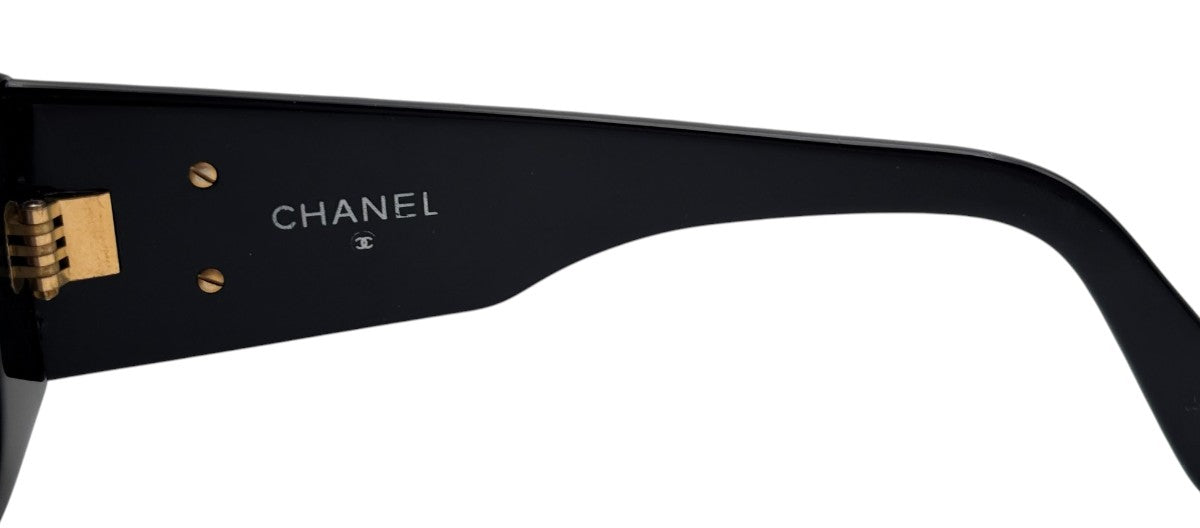 Lunettes de soleil matelassées Vintage CHANEL 01450 94305 N°13