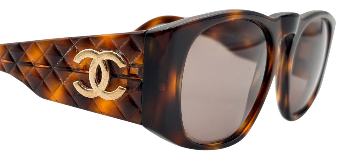 Lunettes de soleil matelassées Vintage CHANEL 01450 91235 N°14