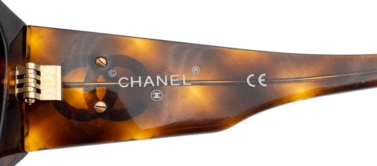 Lunettes de soleil matelassées Vintage CHANEL 01450 91235 N°6